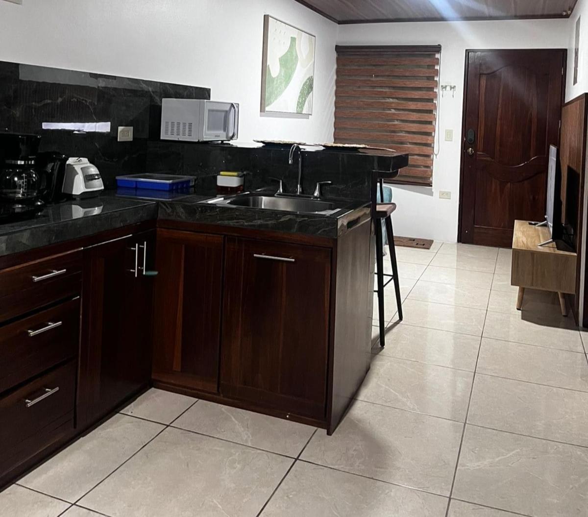 Mevak Apartments Suites La Fortuna Exterior photo