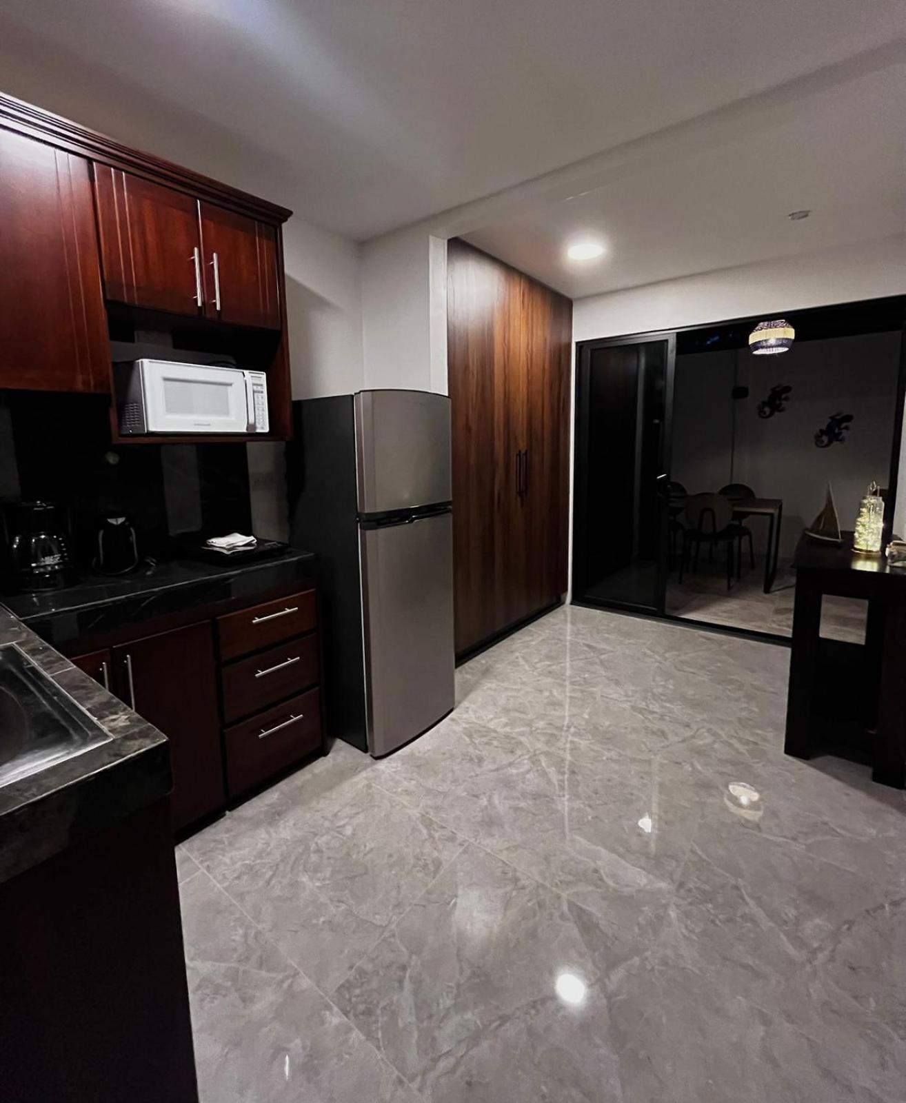 Mevak Apartments Suites La Fortuna Exterior photo